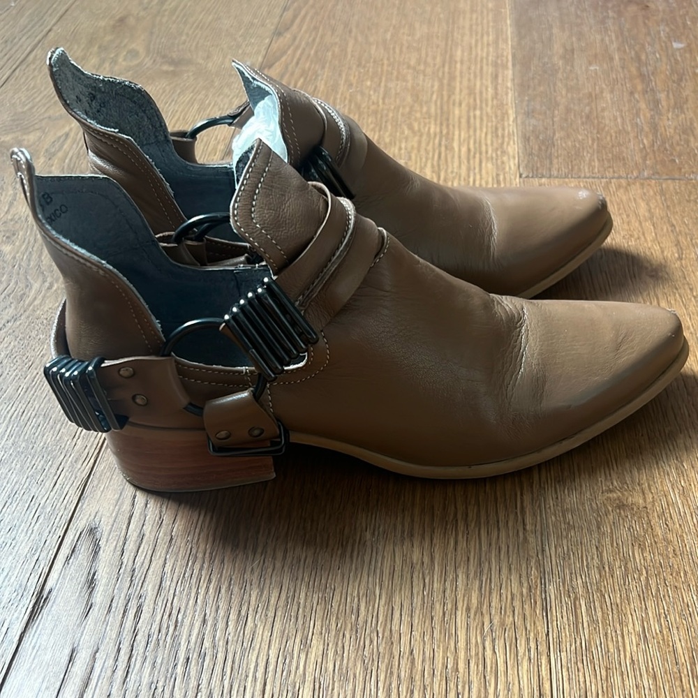 Grey City Willa Booties